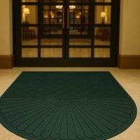 waterguard one end round mat in use